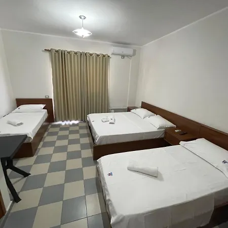 Hotel Triho